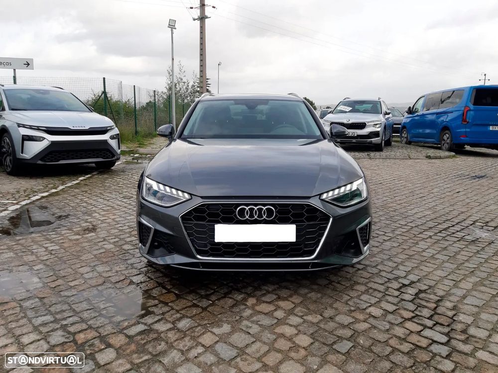 Audi A4 Avant 35 TDI S line S tronic - 2