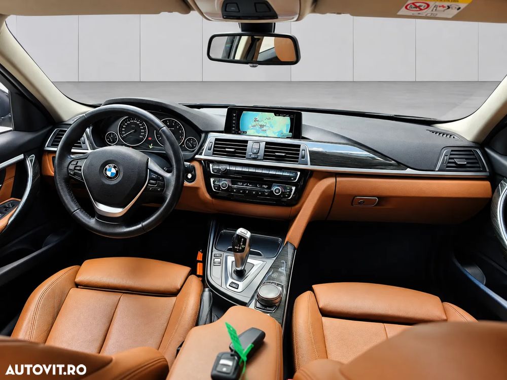 BMW Seria 3 330e iPerformance Luxury Line - 9