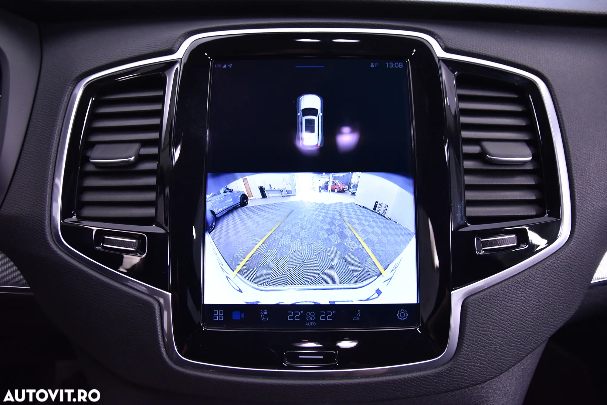 Volvo XC 90 - 18