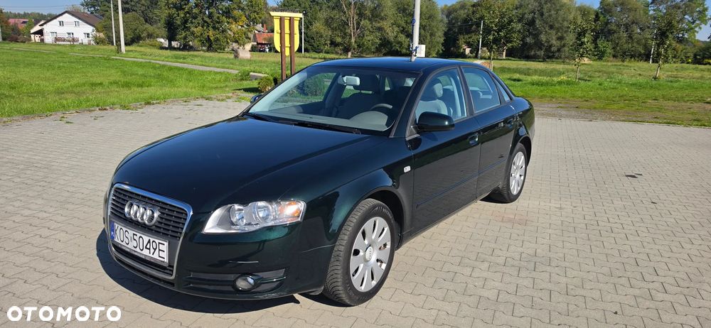 Audi A4 Limousine - 2