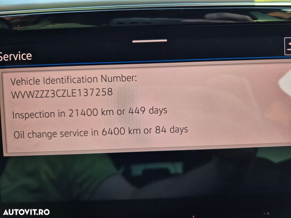 Volkswagen Passat 2.0 TDI SCR DSG 4Motion Elegance - 23
