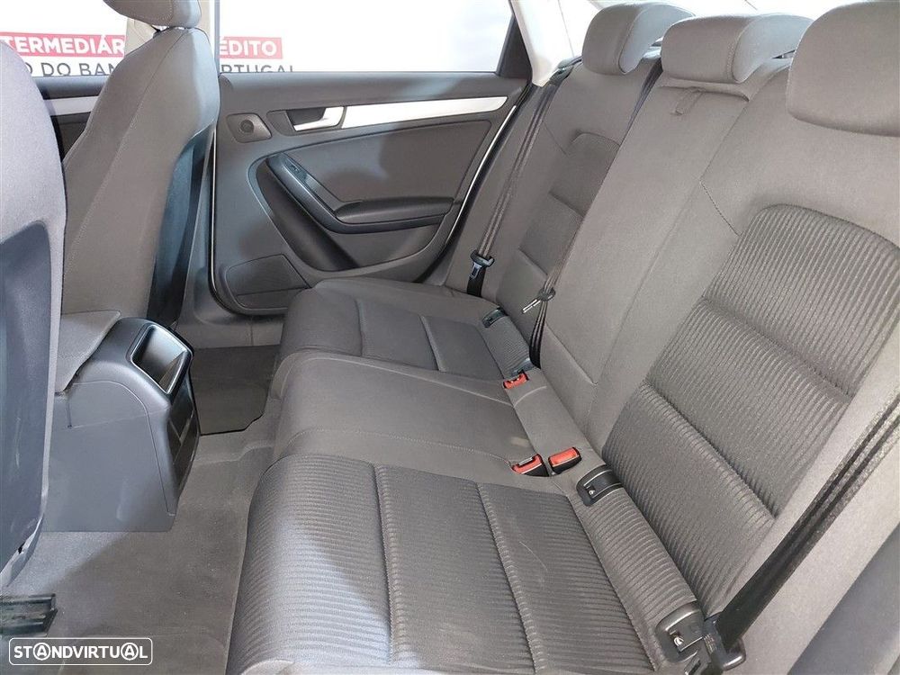 Audi A4 2.0 TDI Advance - 20