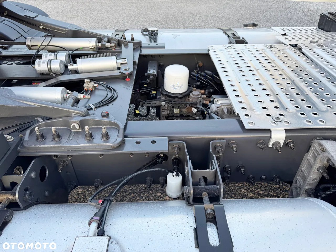 Volvo FH 500 XXL/MEGA/12.2020/ ACC / REGULOWANE SIODŁO /  KLIMA POSTOJOWA / XENON - 24