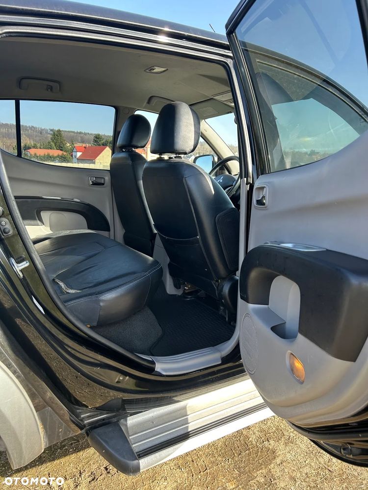 Mitsubishi L200 2.5 DID Intense + HP - 14