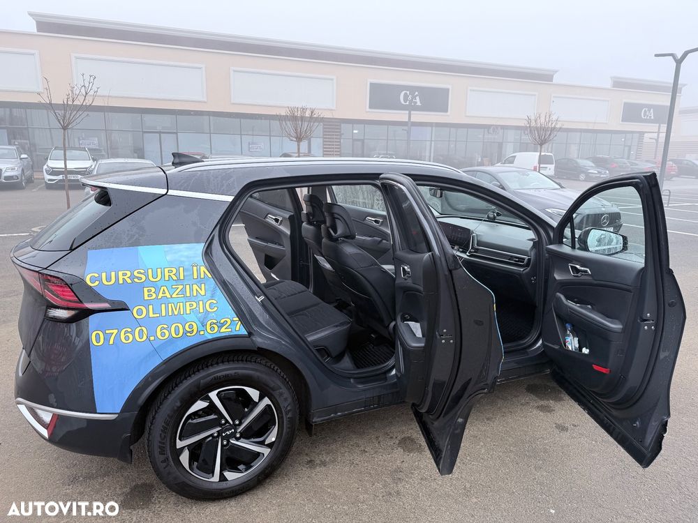 Kia Sportage 1.6 T-GDI HEV 6AT 4x2 Style - 8