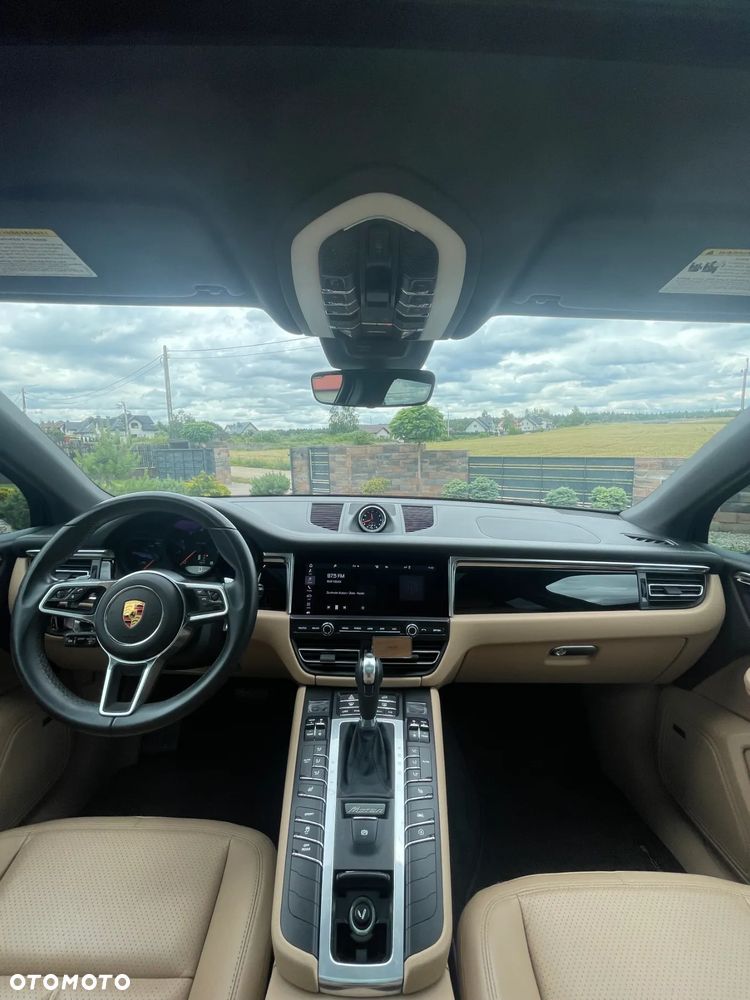 Porsche Macan Standard - 11