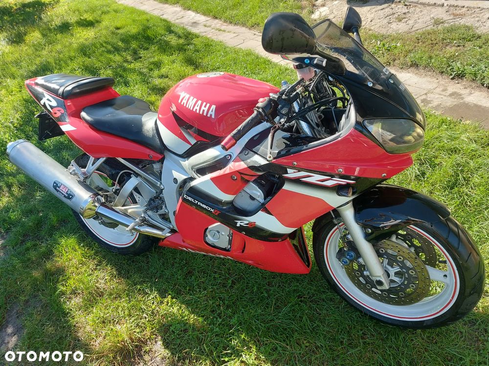 Yamaha R6 - 1