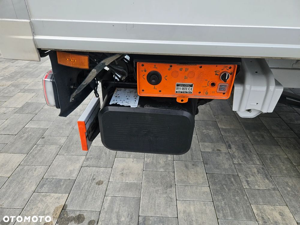 Volkswagen Crafter - 11