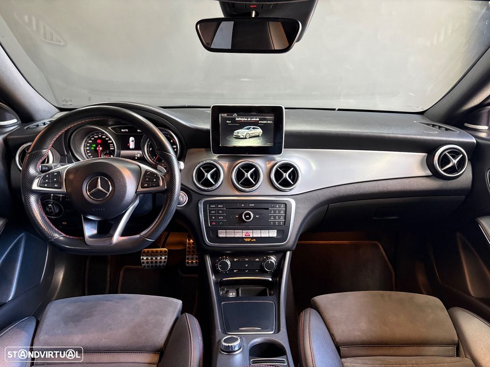 Mercedes-Benz CLA 200 d 7G-DCT AMG Line - 10