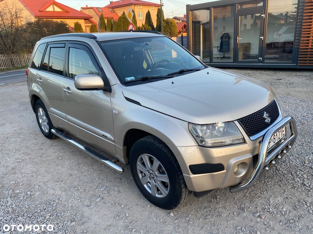 Suzuki Grand Vitara 2.0 De luxe - 3