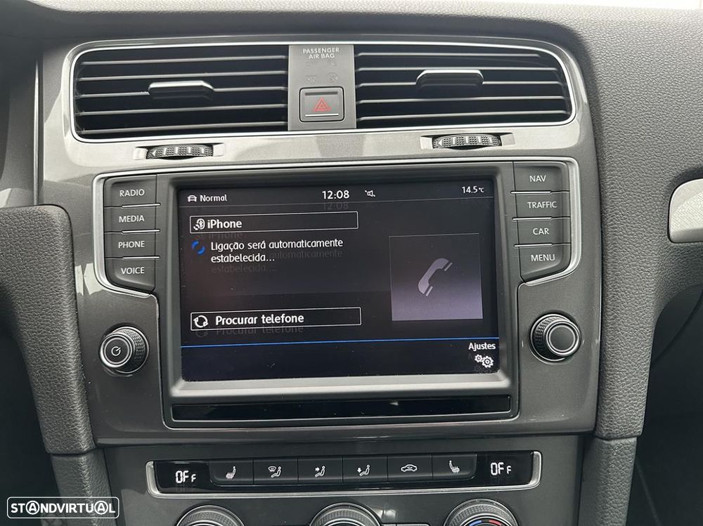 VW e-Golf AC/DC - 41