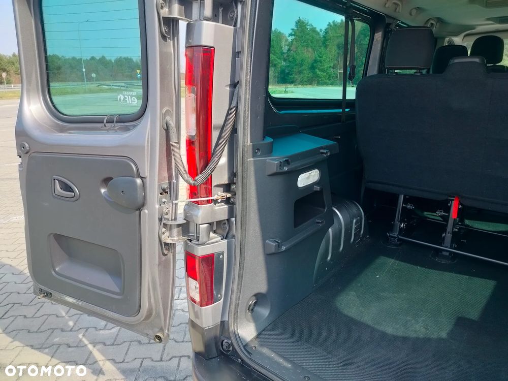 Renault Trafic - 24