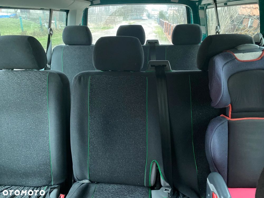 Volkswagen Caravelle L2 - 11
