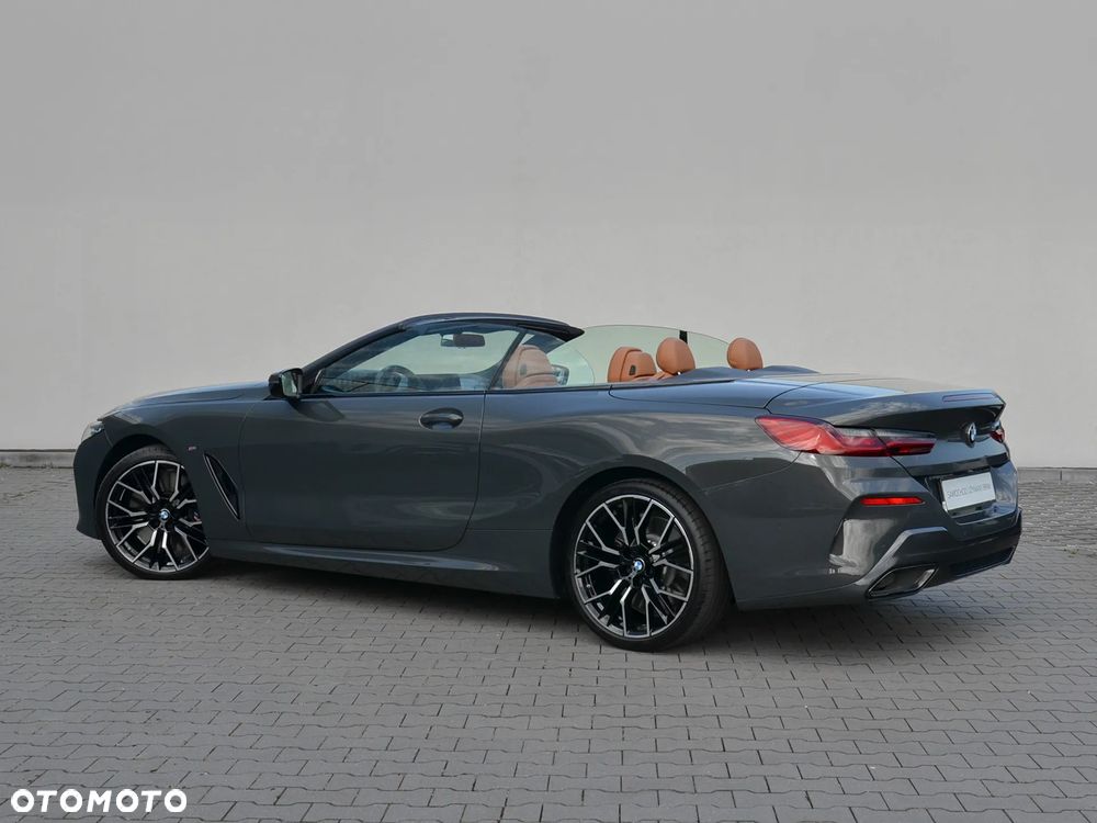 BMW Seria 8 840i xDrive - 12