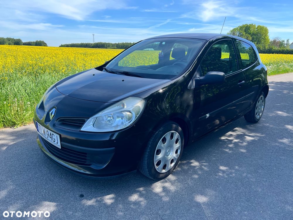 Renault Clio - 6