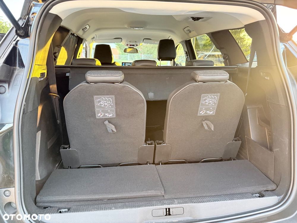 Peugeot 5008 BlueHDi 130 EAT8 Allure - 12