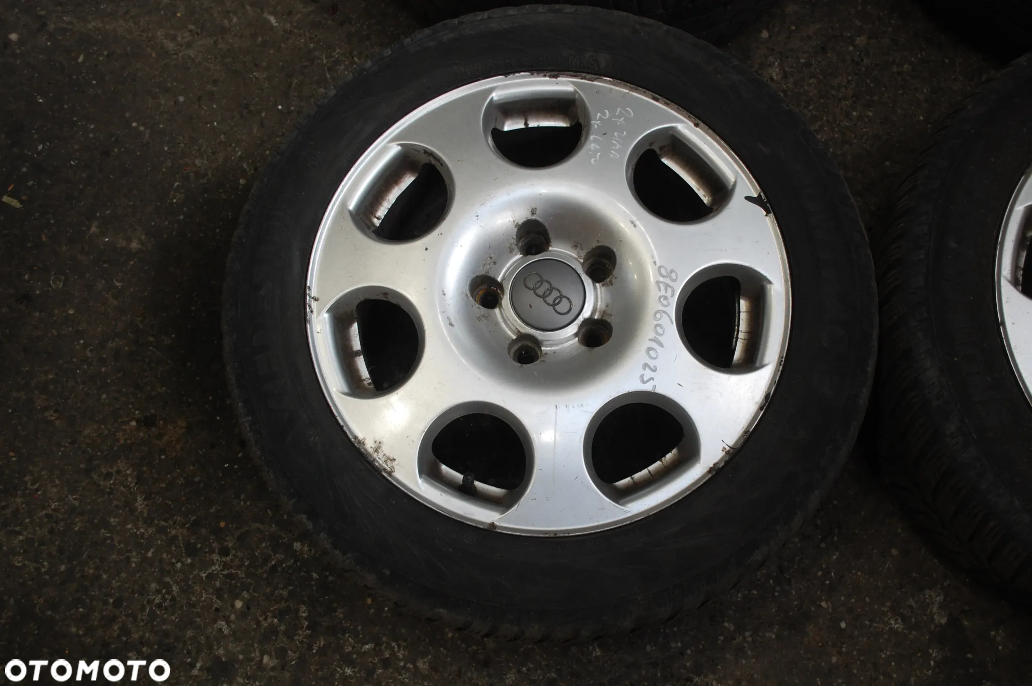 KOŁA ALUFELGI 8E0601025F 205/55R16 5X112 ET42 7J AUDI A4 B6 B7 AUDI A3 - 4