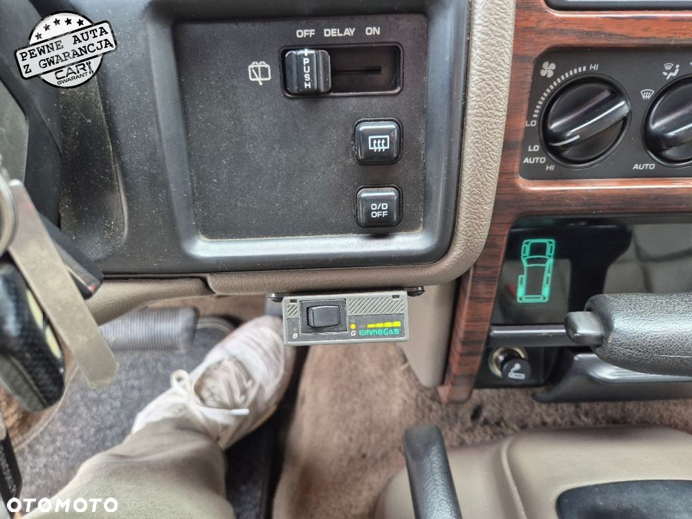 Jeep Grand Cherokee 4.0 Limited - 23