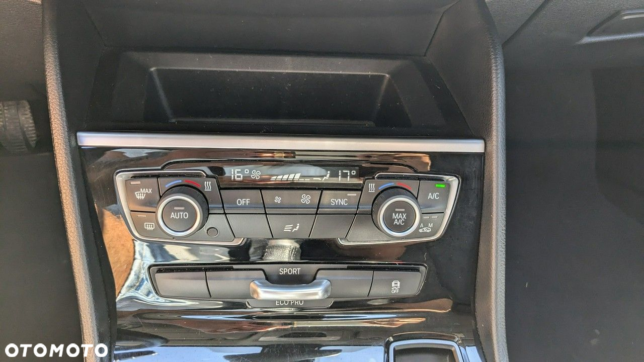 BMW Seria 2 - 24