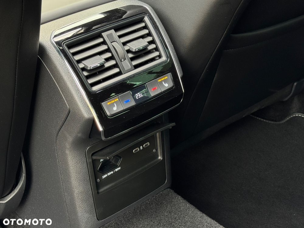 Skoda Superb 1.4 TSI Plug-In Hybrid Sportline DSG - 32