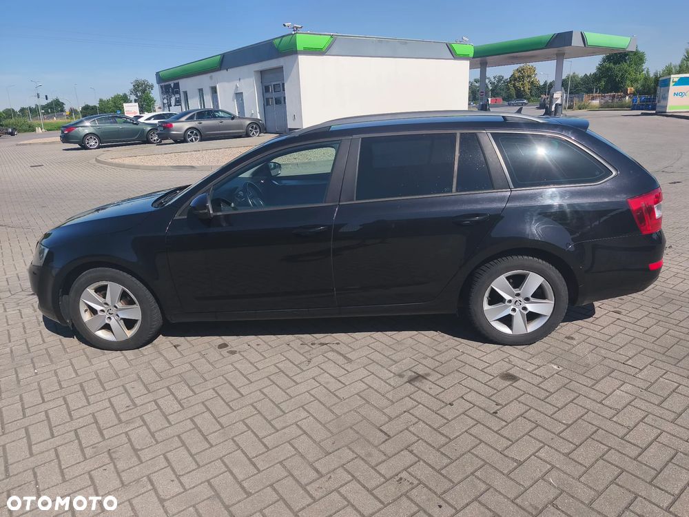 Skoda Octavia 2.0 TDI Ambition DSG - 3