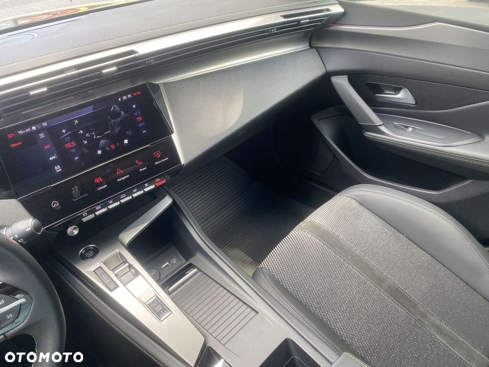 Peugeot 308 - 15