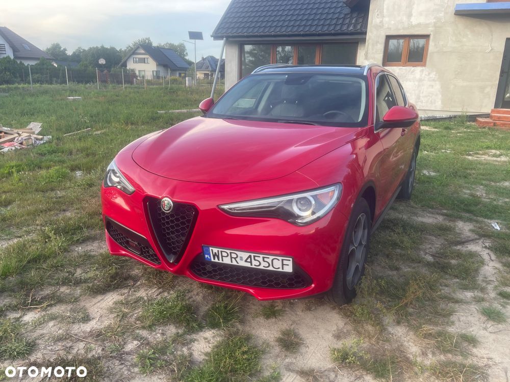 Alfa Romeo Stelvio 2.0 Turbo TI Q4 - 12