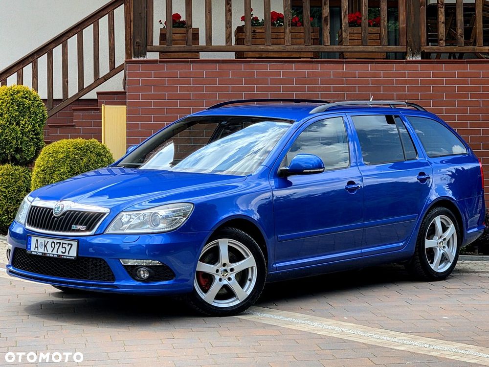 Skoda Octavia 2.0 TDI CR DPF RS - 16