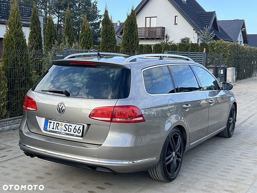Volkswagen Passat 2.0 TDI Highline - 2