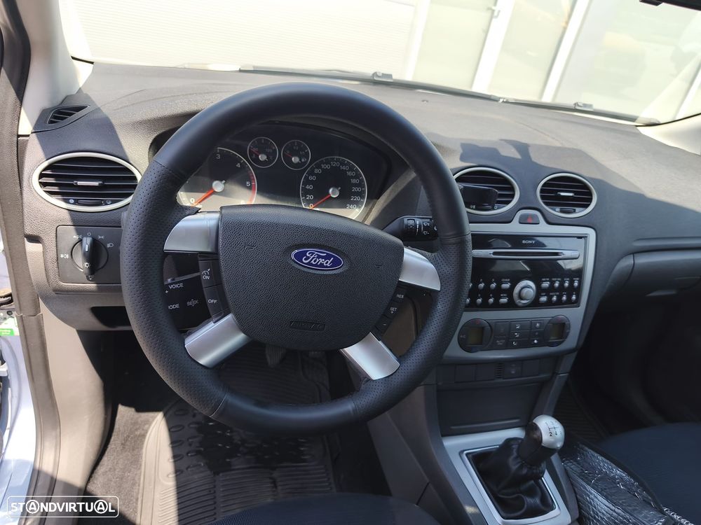 Ford Focus SW 1.6 TDCi Zetec - 6