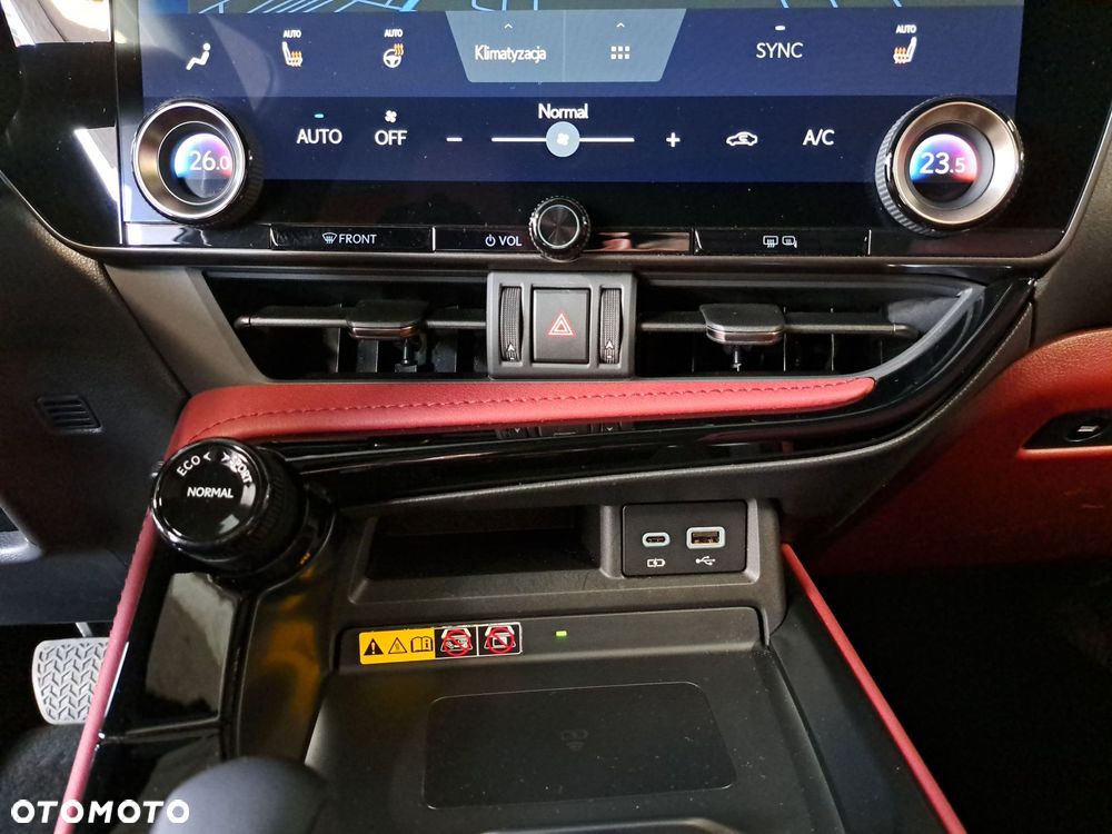 Lexus NX 350h Prestige AWD - 27