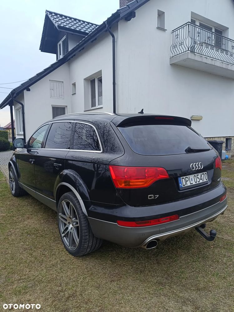 Audi Q7 - 4