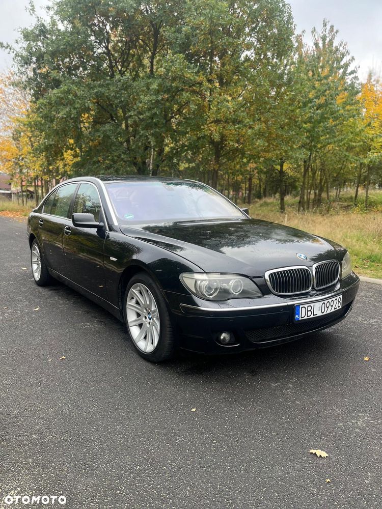 BMW Seria 7 740i L - 3