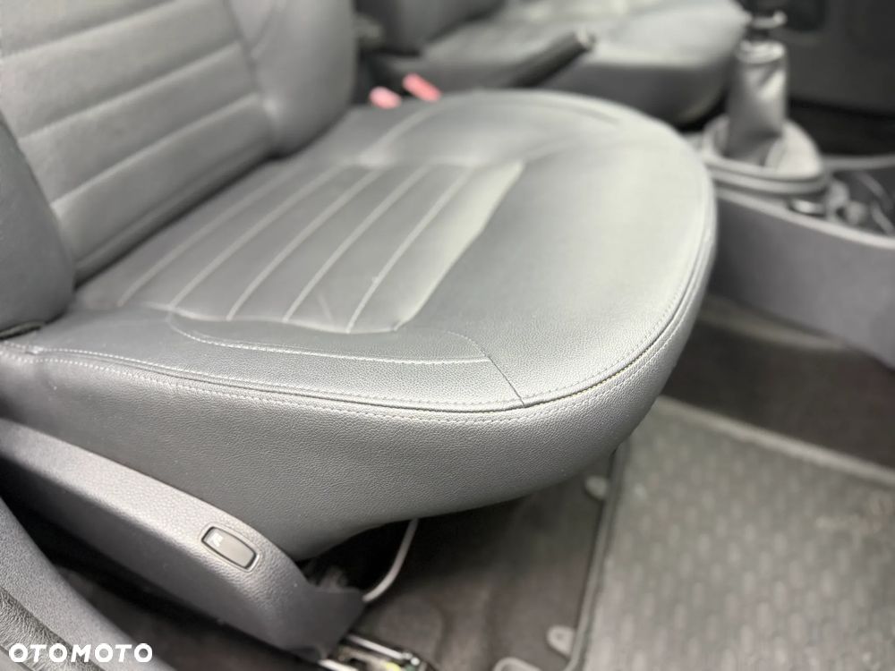 Dacia Logan 0.9 TCE Prestige - 34