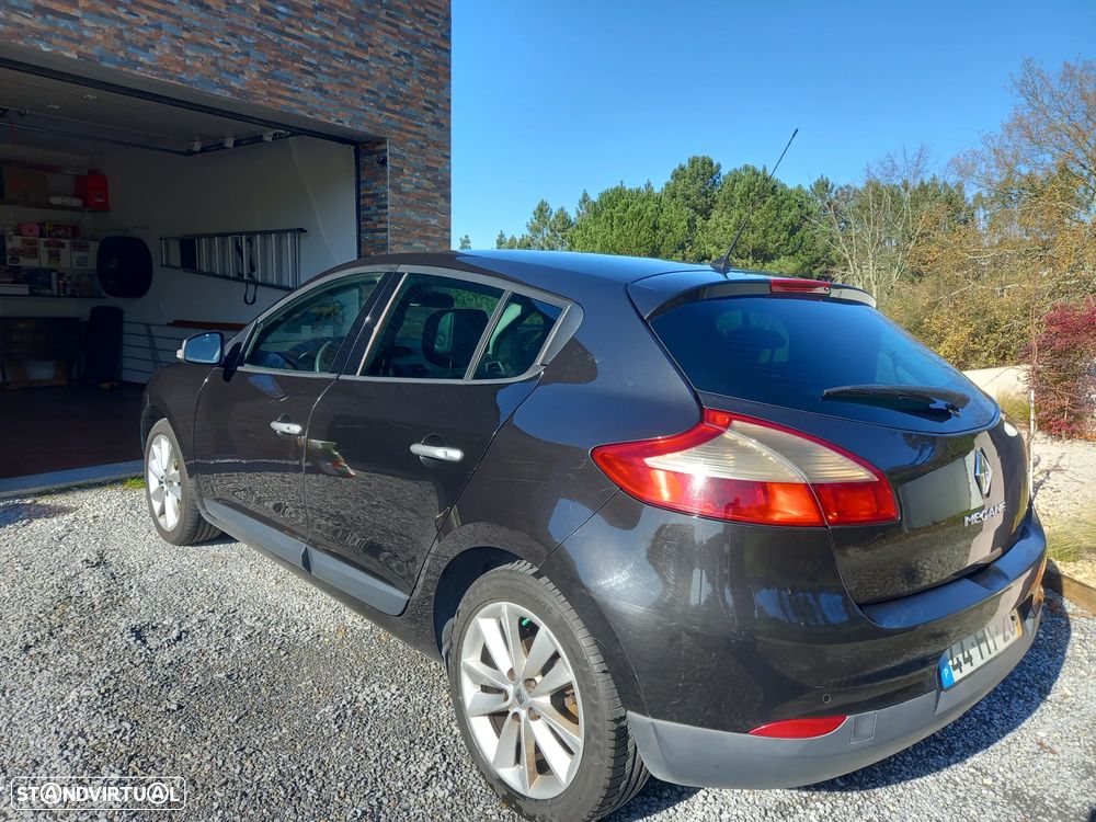 Renault Mégane 1.5 dCi Dynamique S - 8