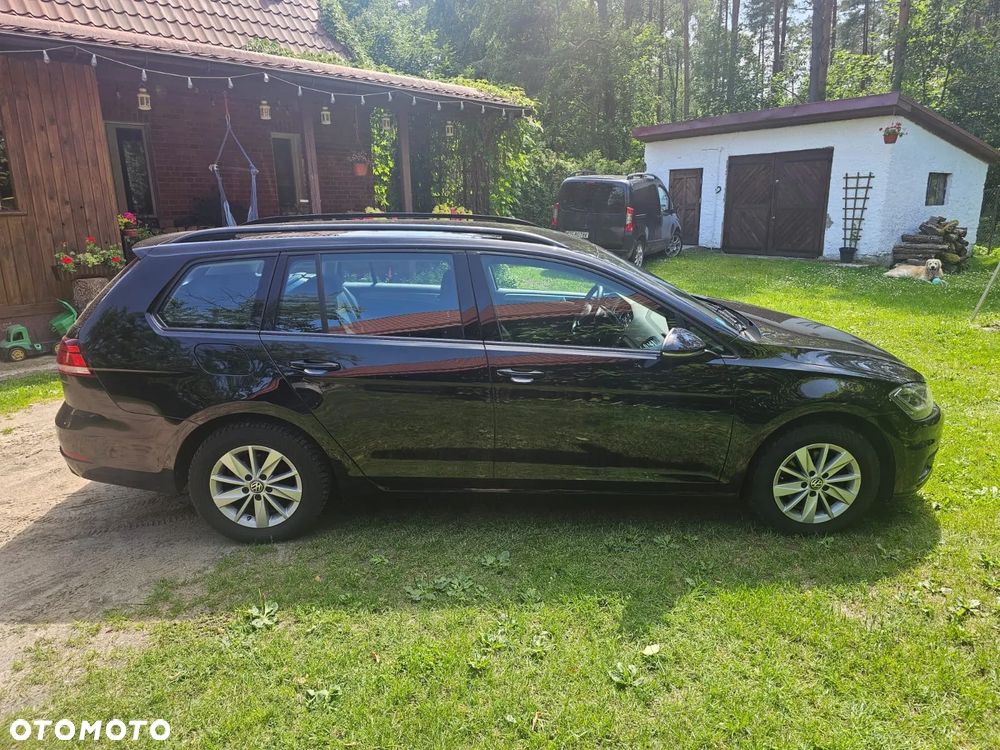 Volkswagen Golf - 3