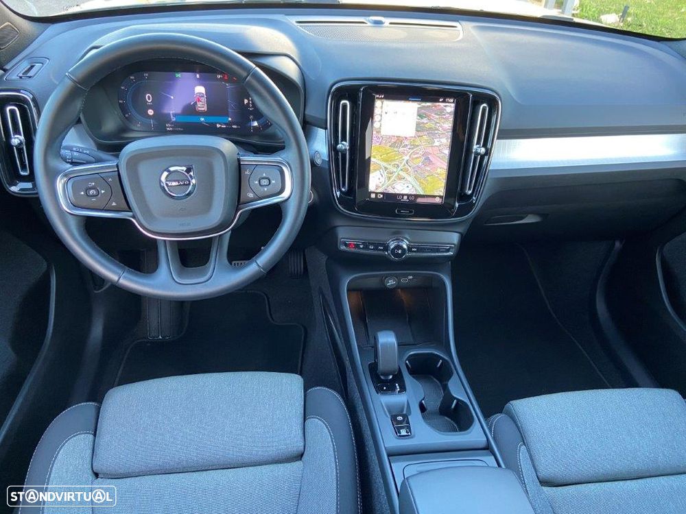 Volvo XC 40 2.0 B3 Core - 8