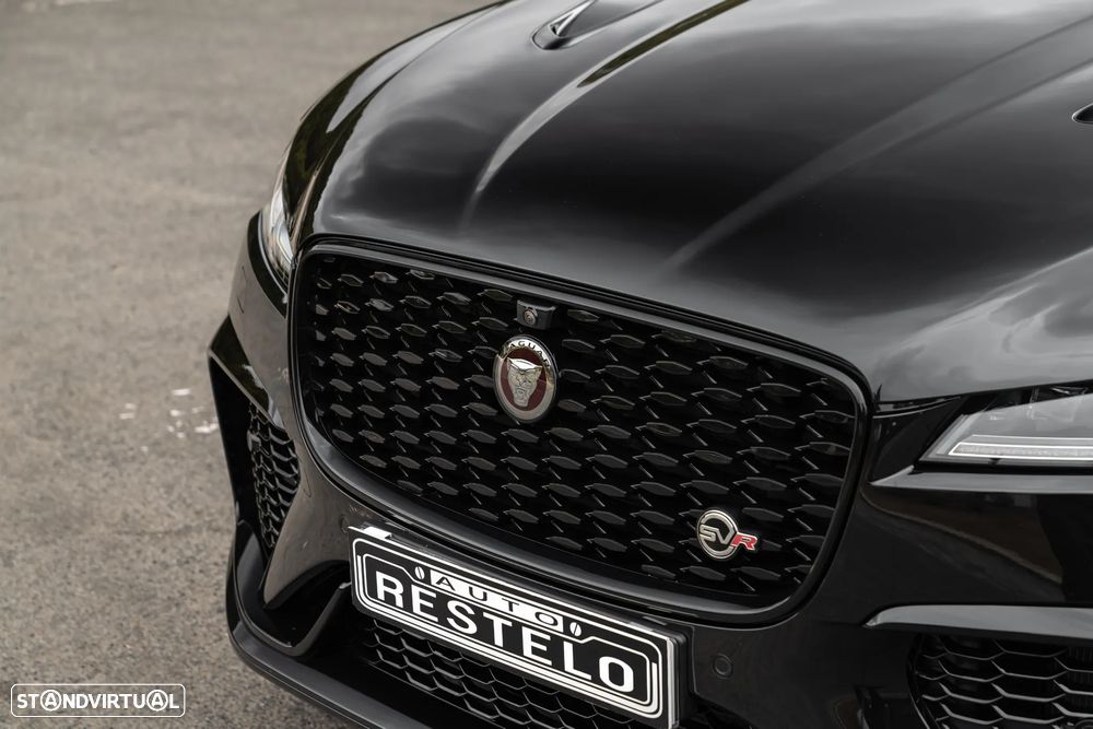 Jaguar F-Pace 5.0 V8 AWD SVR - 7