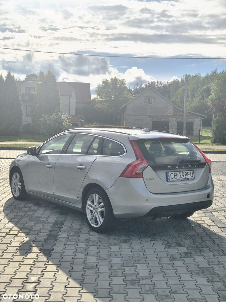 Volvo V60 - 4