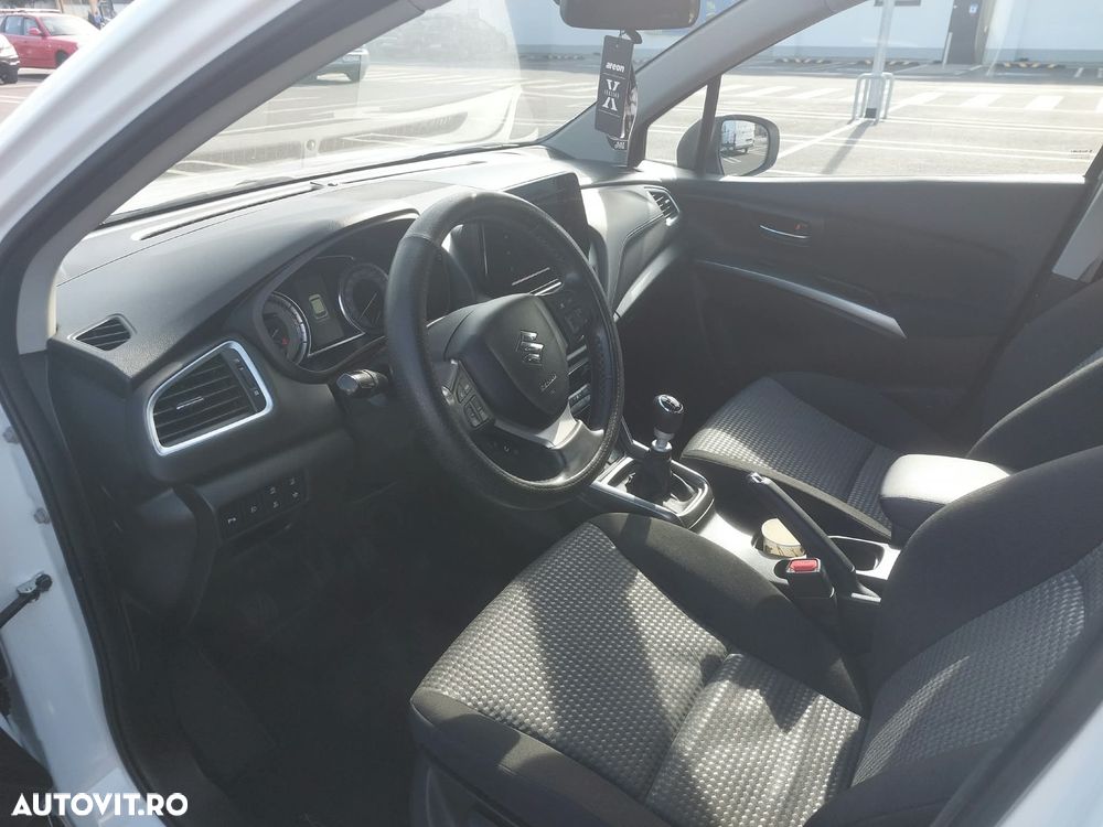 Suzuki S-Cross - 9