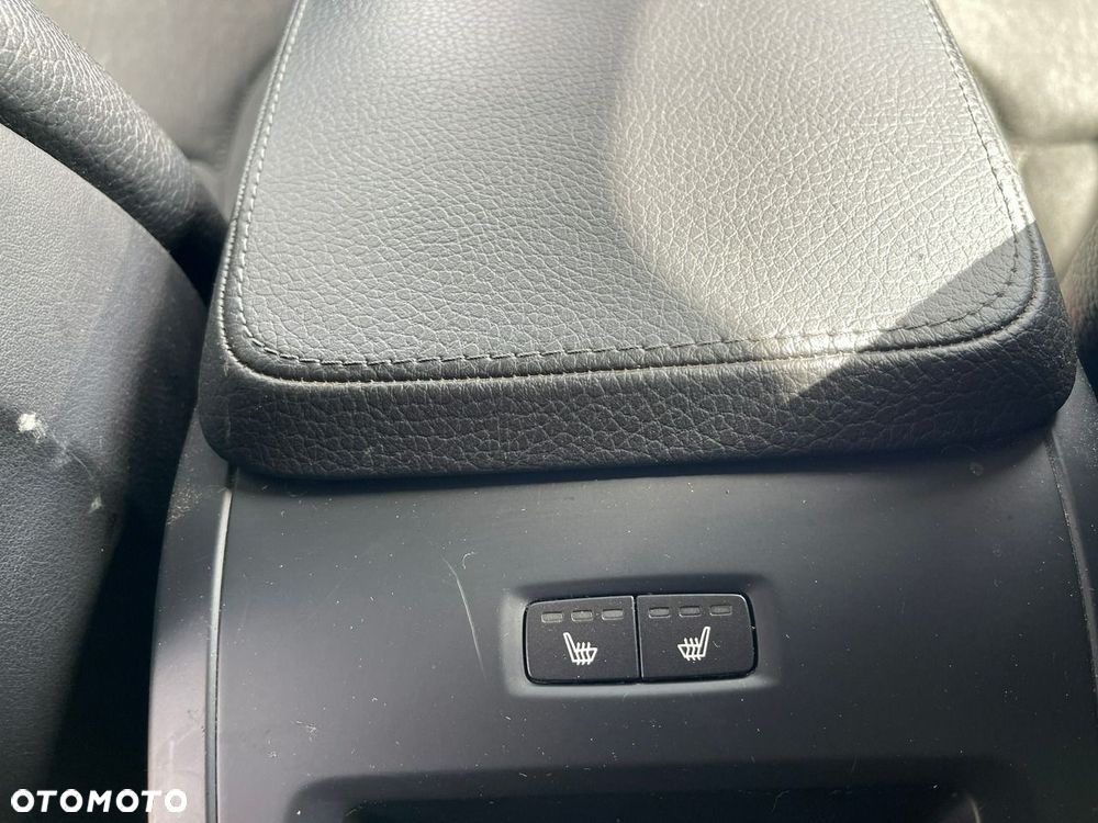 Volvo V90 Cross Country D4 AWD - 14