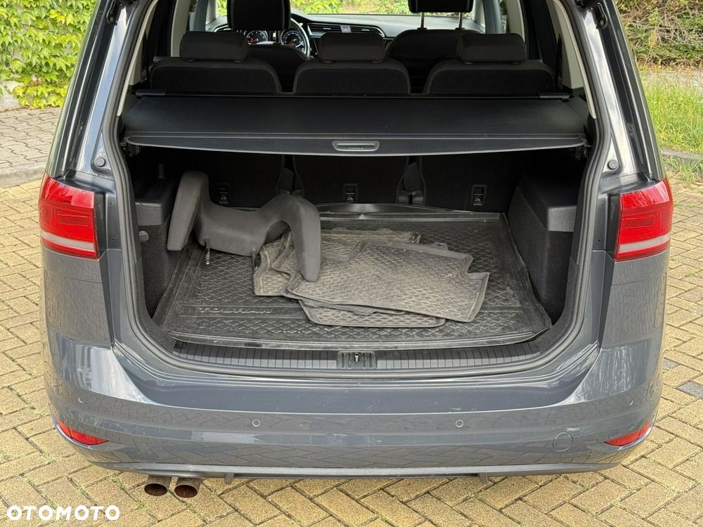 Volkswagen Touran 1.8 TSI BMT Highline DSG - 36