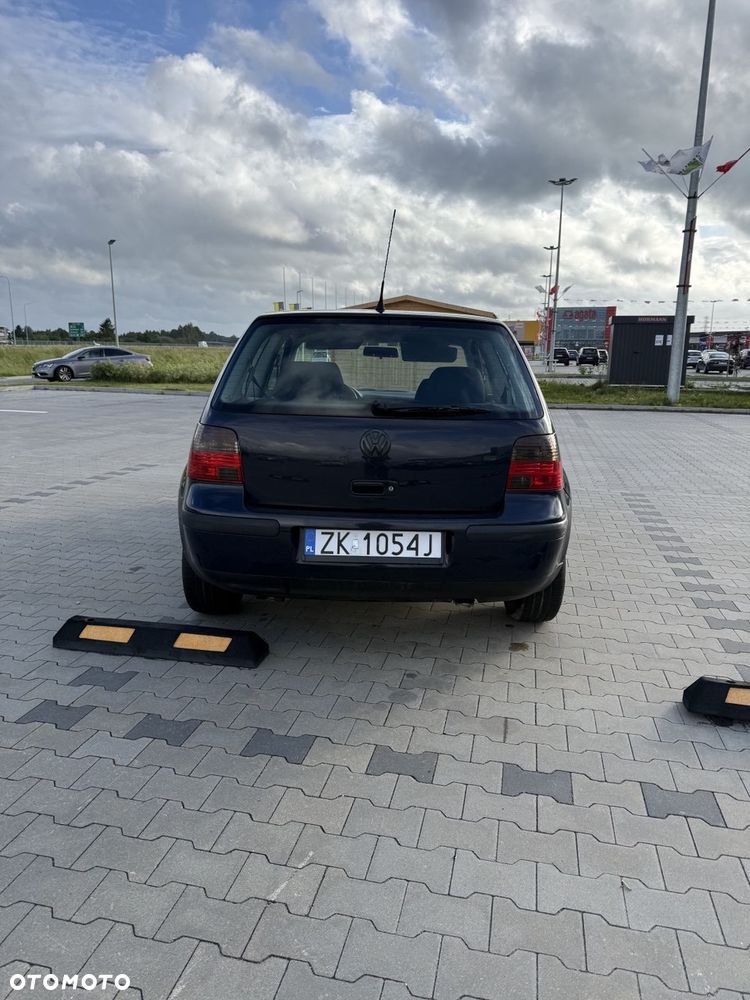 Volkswagen Golf 1.6 Basis - 8