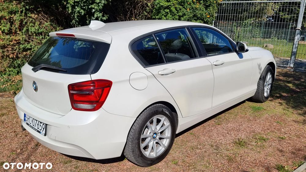 BMW Seria 1 116d - 4