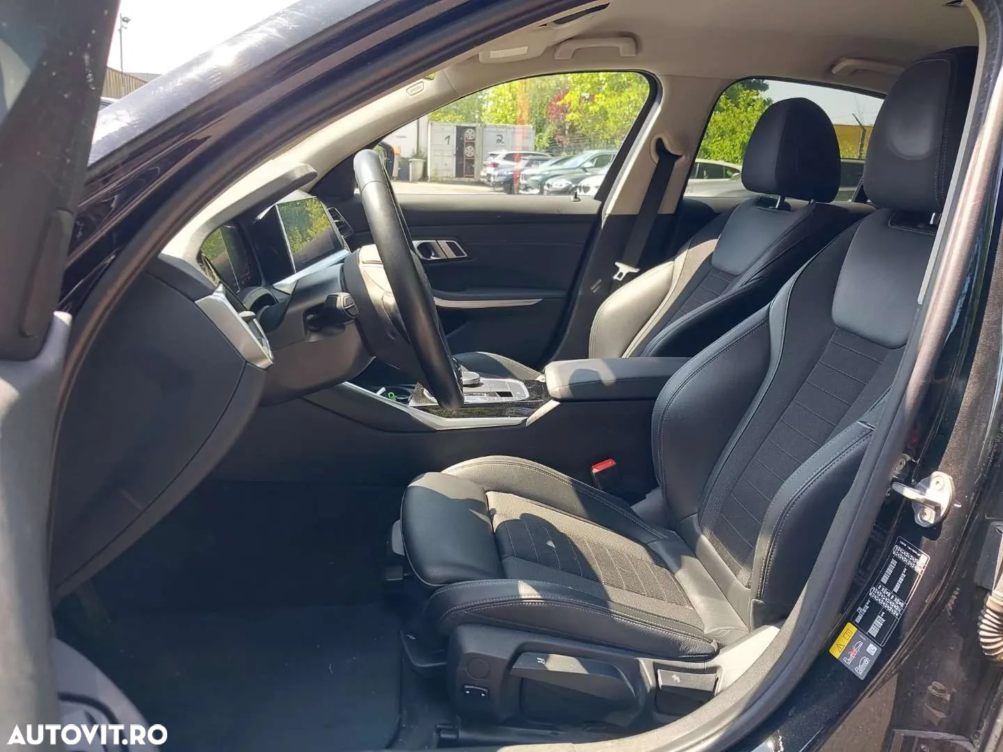 BMW Seria 3 330e Aut. Sport Line - 11