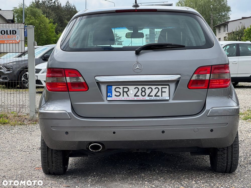 Mercedes-Benz Klasa B 180 CDI Autotronic Special Edition - 13