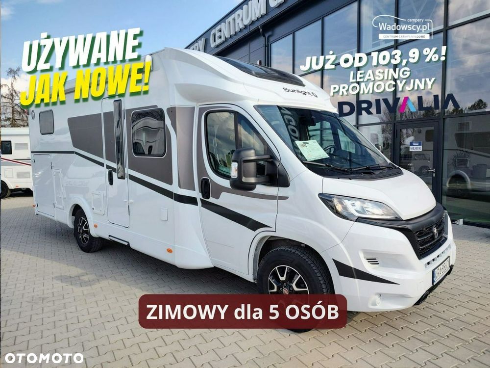 Sunlight T 67 - 5 osobowy, z przejściem po opuszczeniu łóżka - 1