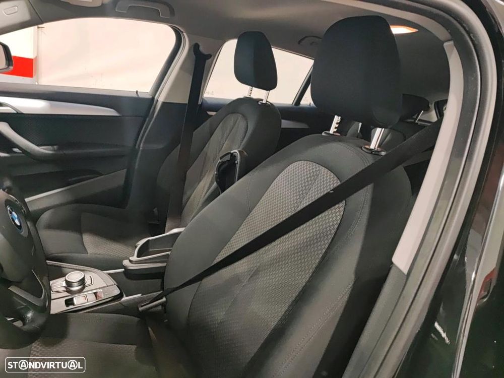 BMW X2 25 e xDrive Advantage - 6
