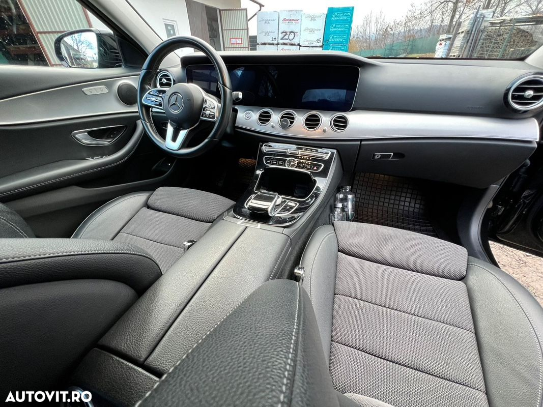 Mercedes-Benz E - 7
