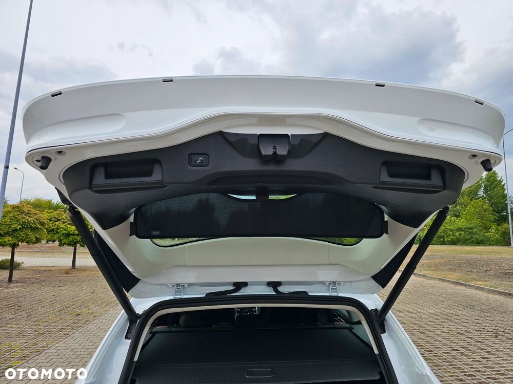 Ford Mondeo 2.0 EcoBlue Titanium - 11